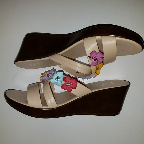 Italian shoemakers, nwot, size 9, wedge - Picture 2 of 6